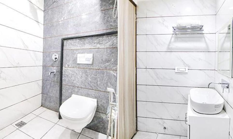 Hotel Welcome Residency Zirakpur Екстер'єр фото